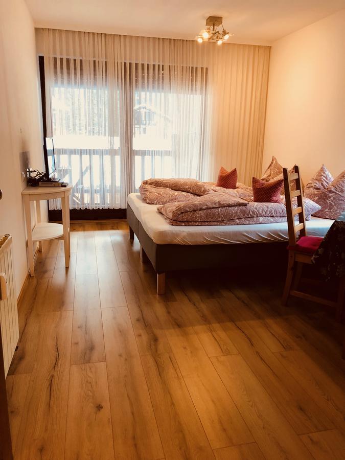 Hotel Gunglstubn Grainau Quarto foto